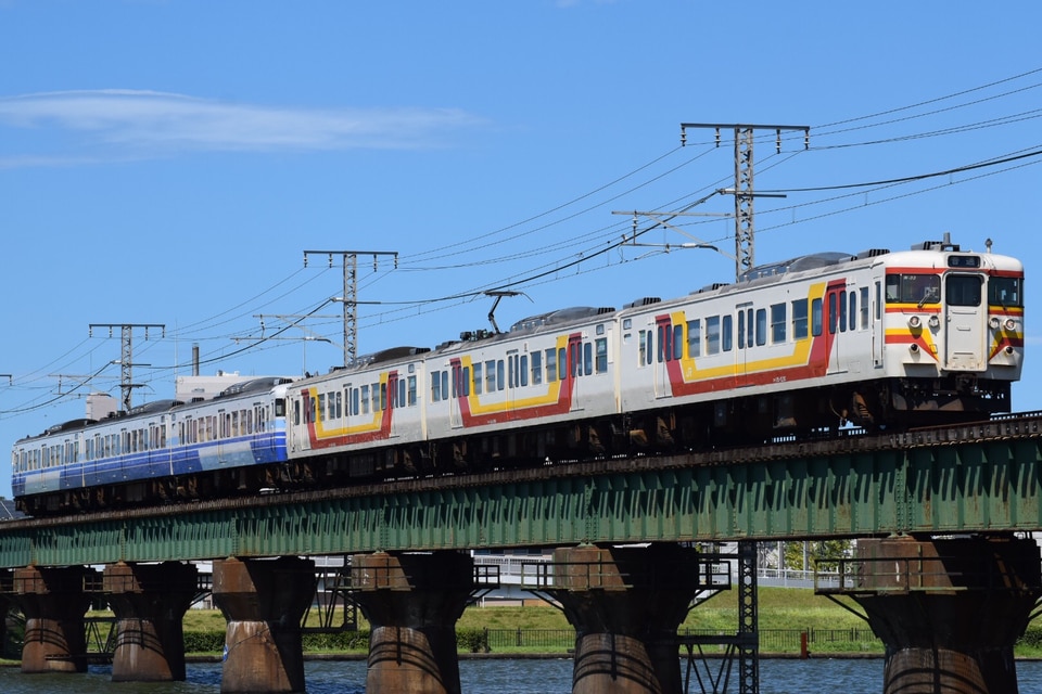 JR東701系N33編成の写真