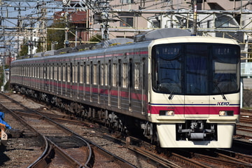 京王電鉄  8000系 8723F