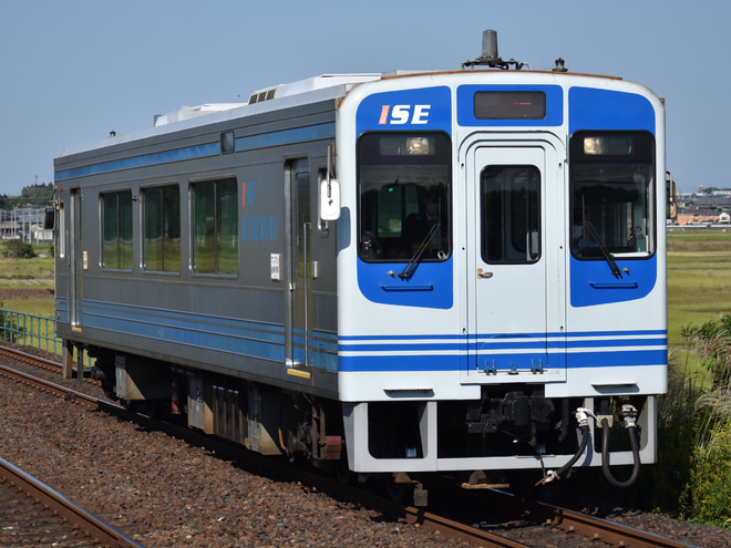 イセIII形102を徳田駅で撮影した写真
