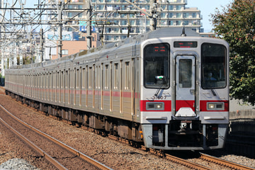 東武鉄道  30000系 31607F