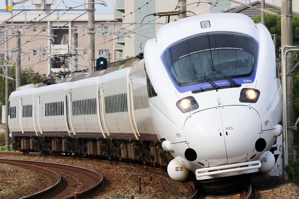 JR九885系SM8編成の写真