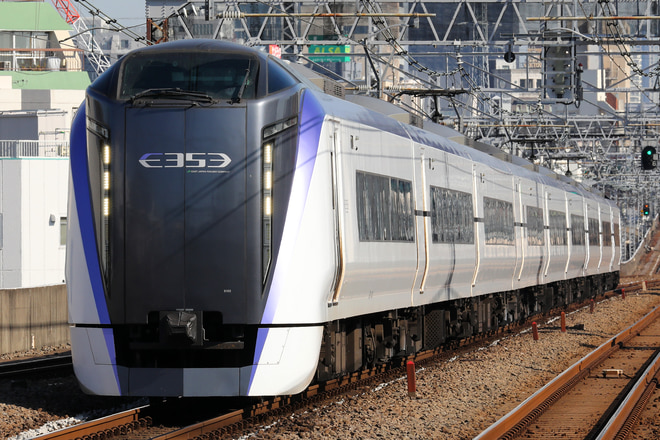 E353系モトS102編成を阿佐ケ谷駅で撮影した写真