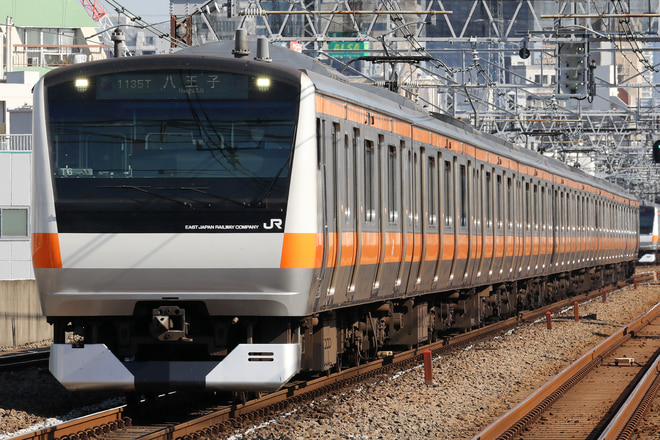 E233系トタT6編成を阿佐ケ谷駅で撮影した写真