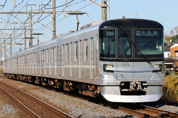 東京メトロ  13000系 13124F