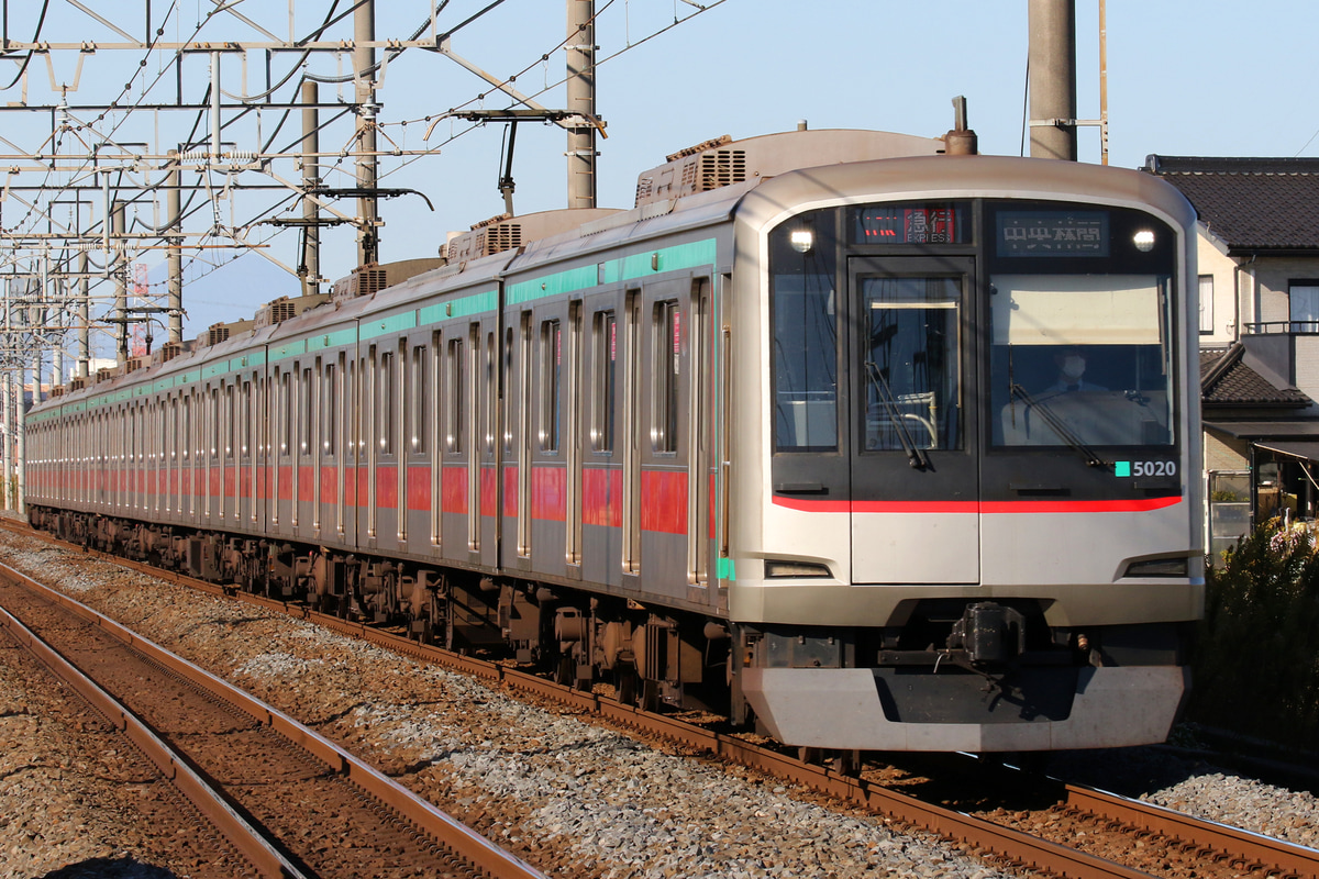 東急電鉄  5000系 5120F