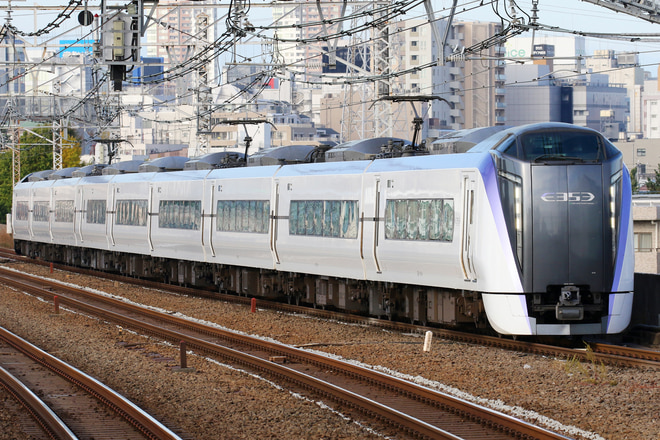 E353系モトS114編成を西荻窪駅で撮影した写真