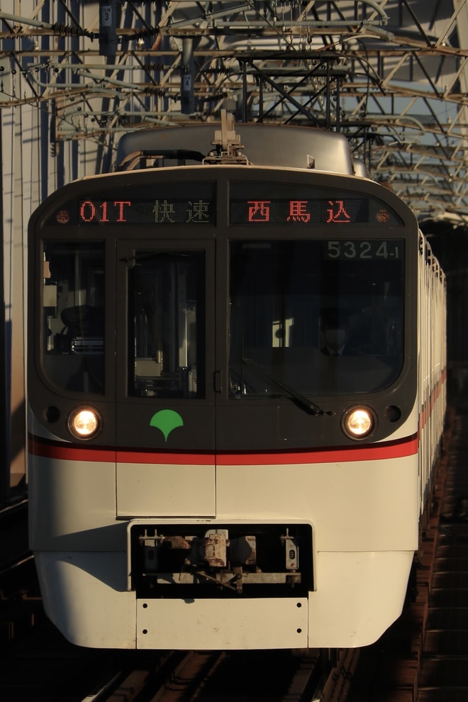 5300形5324Fを江戸川駅で撮影した写真
