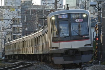 東急電鉄  5050系 5170F