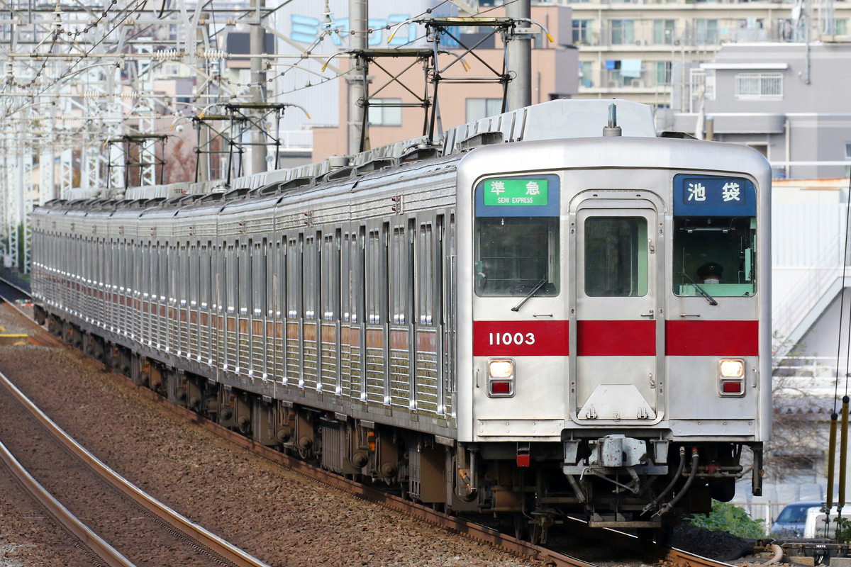 東武鉄道  10000系 11003F