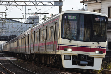 京王電鉄  8000系 8714F