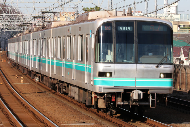 9000系9119Fを多摩川駅で撮影した写真