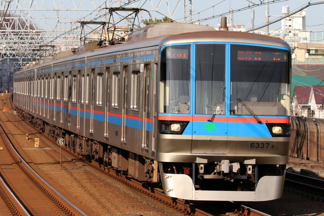 6300形6337Fを多摩川駅で撮影した写真
