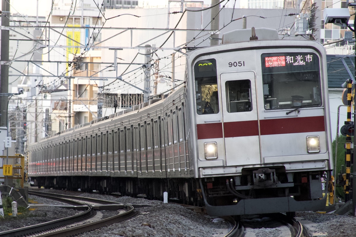 東武鉄道  9050型 9151F