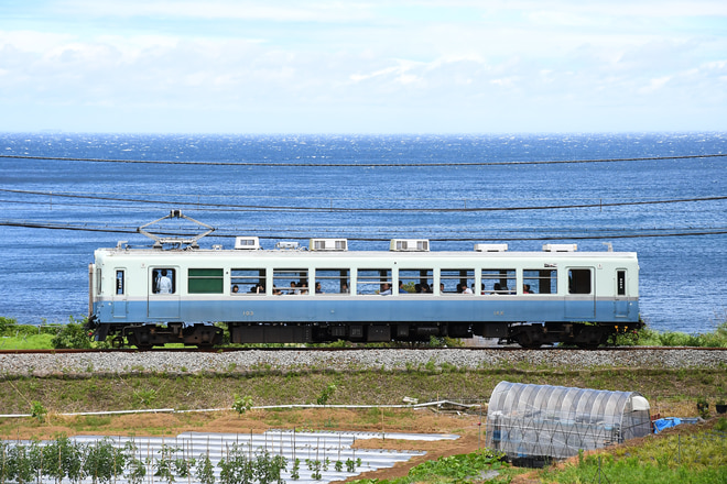 100系クモハ103を伊豆稲取～今井浜海岸間で撮影した写真