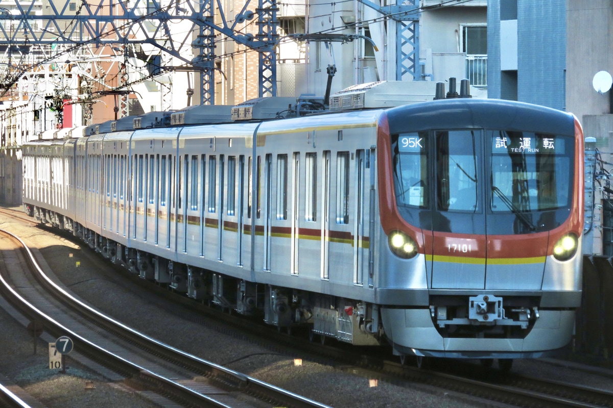 東京メトロ 和光検車区 17000系 17101F