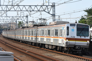 東京メトロ  7000系 7128F