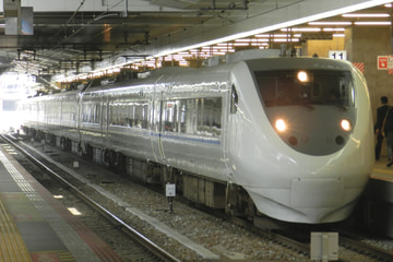 JR西日本  681系 V11編成