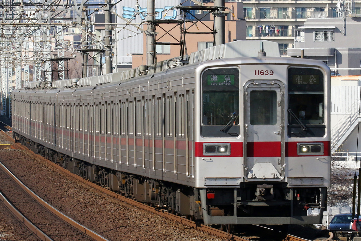 東武鉄道  10030系 11639F