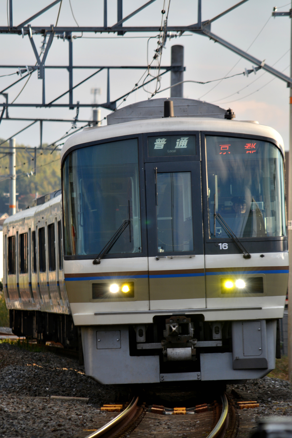 JR西日本 吹田総合車両所奈良支所 221系 ﾅﾗNA405編成