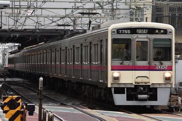 京王電鉄  7000系 7705F