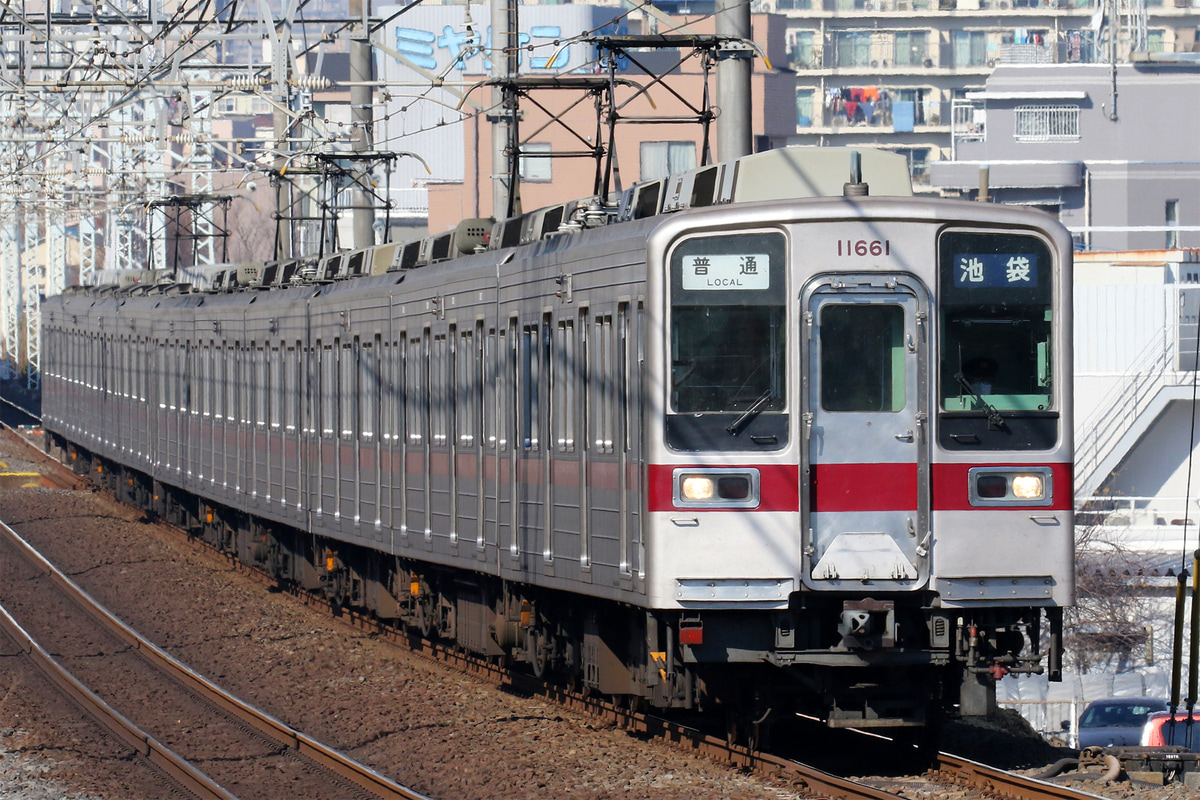 東武鉄道  10030系 11661F