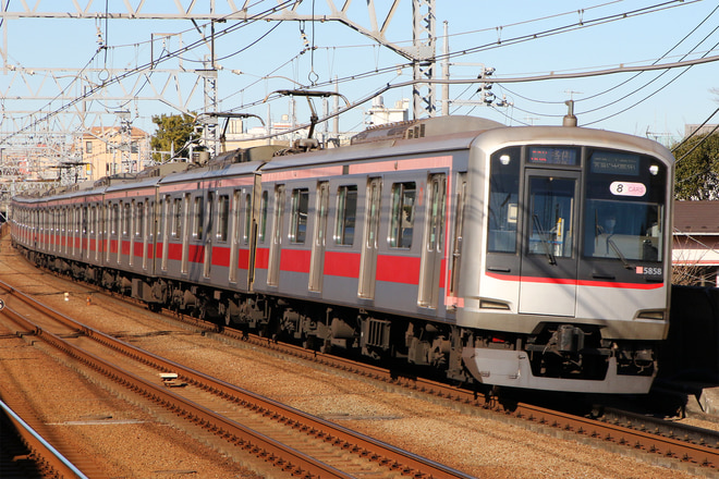 5050系5158Fを多摩川駅で撮影した写真