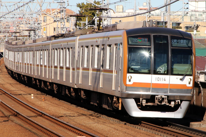 10000系10114Fを多摩川駅で撮影した写真
