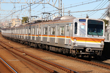 東京メトロ  7000系 7120F