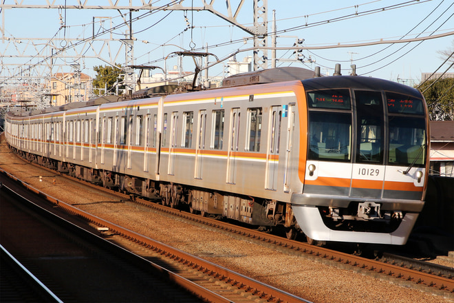 10000系10129Fを多摩川駅で撮影した写真