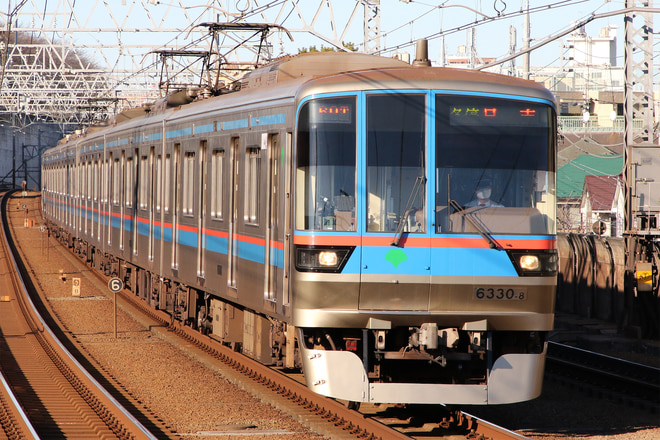 6300系6330Fを多摩川駅で撮影した写真