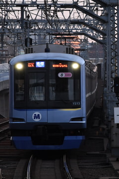 横浜高速鉄道  Y500系 Y513F
