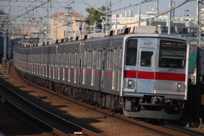 9000系9107Fを多摩川駅で撮影した写真