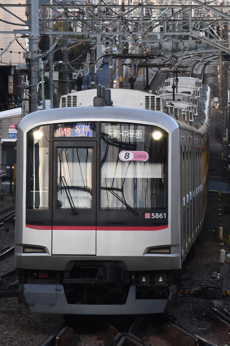 東急電鉄  5050系 5161F