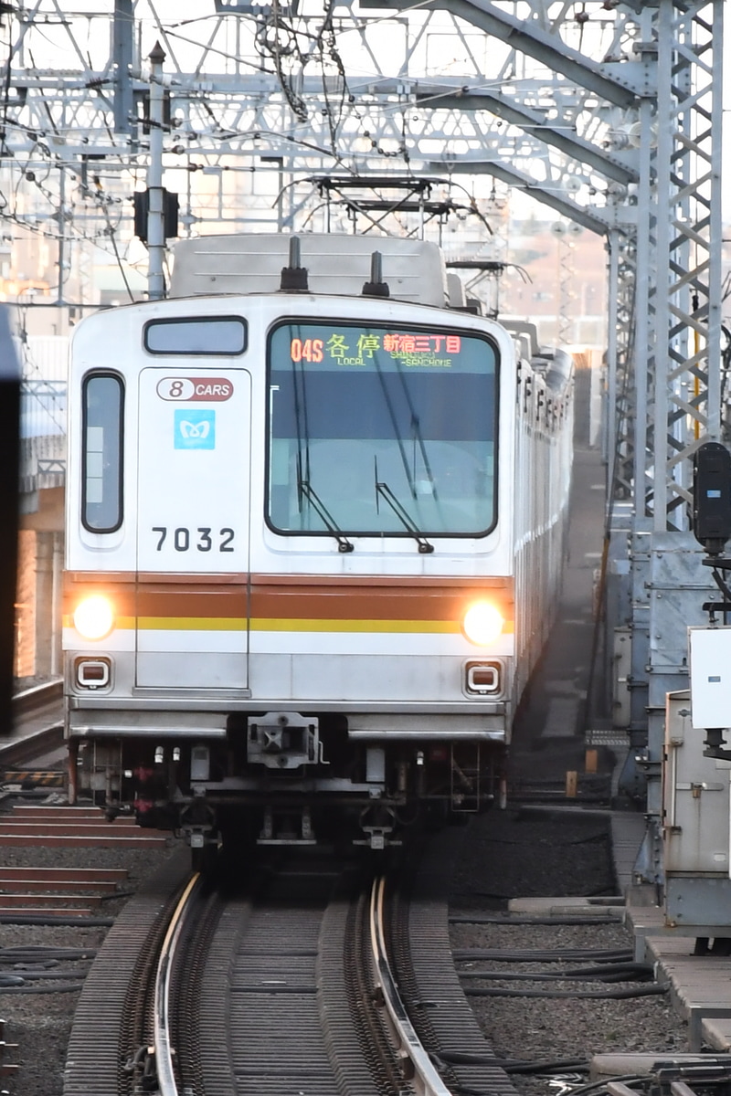 東京メトロ  7000系 7132F