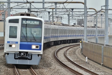 西武鉄道  6000系 6152F
