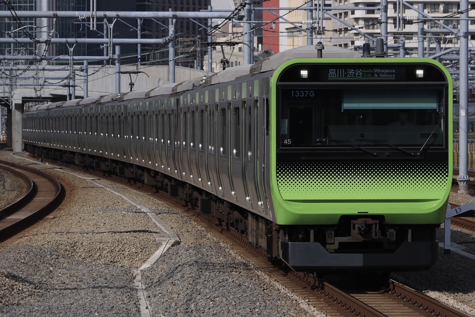 JR東E235系トウ45編成<br class="br-sp" />(トウ45)の写真