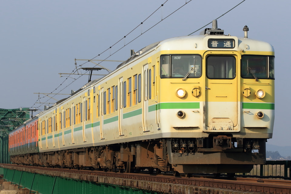 JR東115系ニイN3編成<br class="br-sp" />(ニイN3)の写真