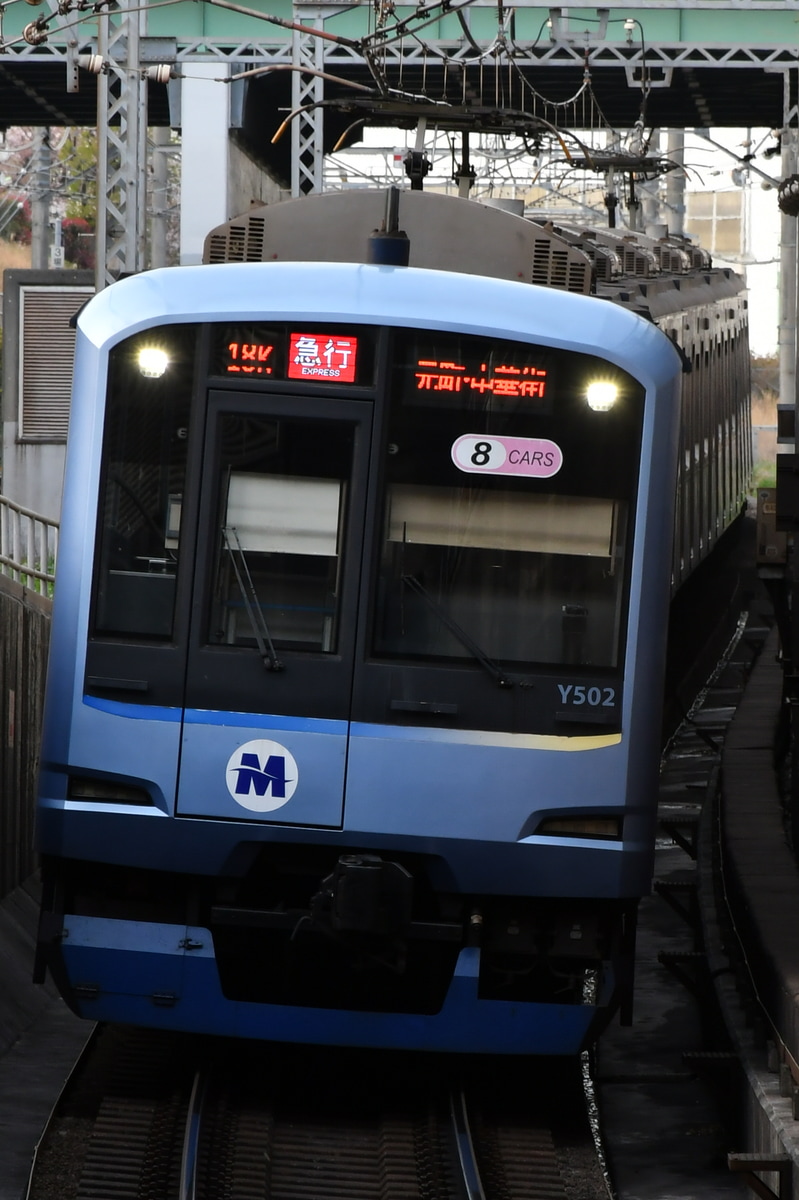 横浜高速鉄道  Y500系 Y512F