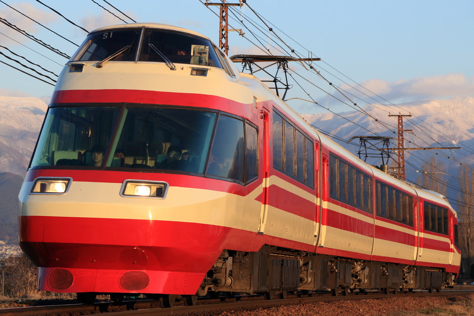 長野電鉄 1000系 S1編成の写真