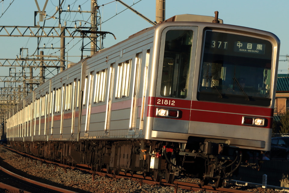 東武20000系21812F<br class="br-sp" />(21812編成)の写真