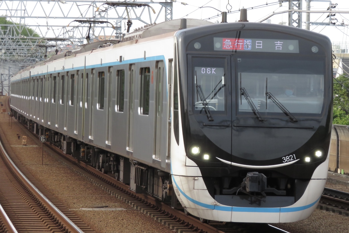 東急電鉄 元住吉検車区 3020系 3121F