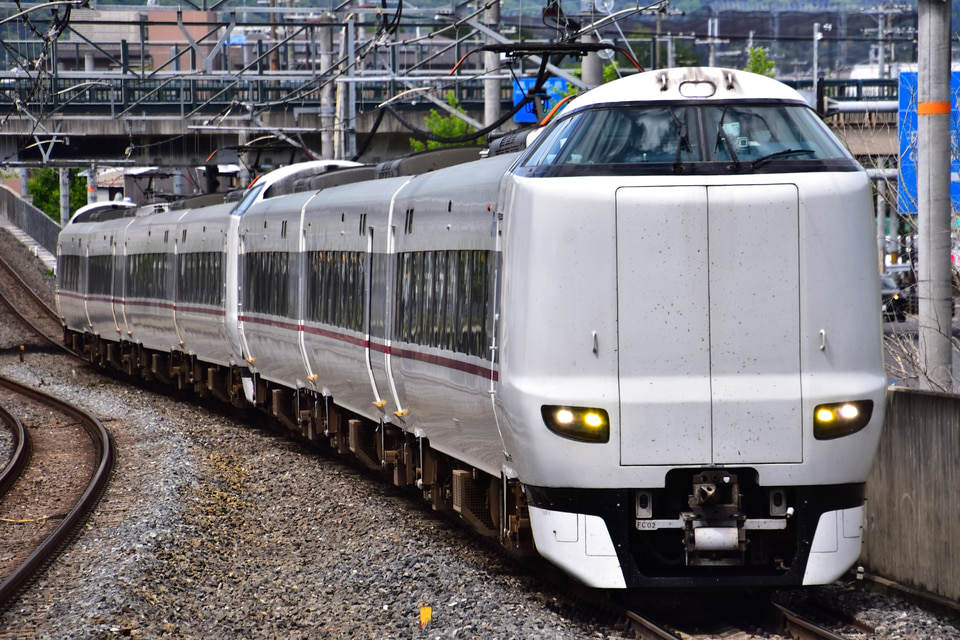 JR西287系FC02編成<br class="br-sp" />(フチFC02編成)(FC002編成)の写真