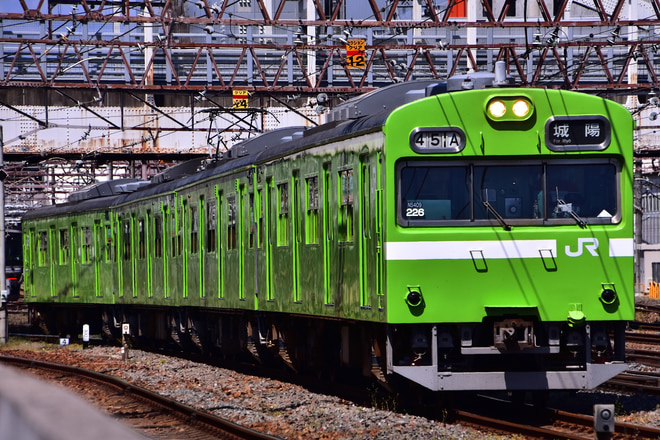 吹田総合車両所奈良支所103系NS409編成を京都～東福寺間で撮影した写真