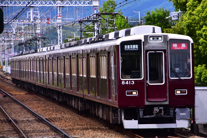 正雀車庫8300系8313Fを西京極駅で撮影した写真
