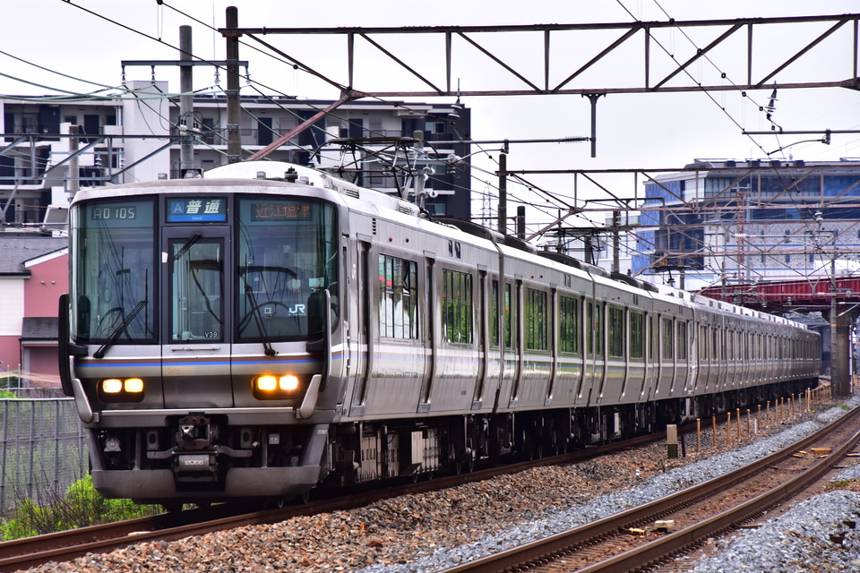 JR西223系V39編成<br class="br-sp" />(ホシV39編成)の写真