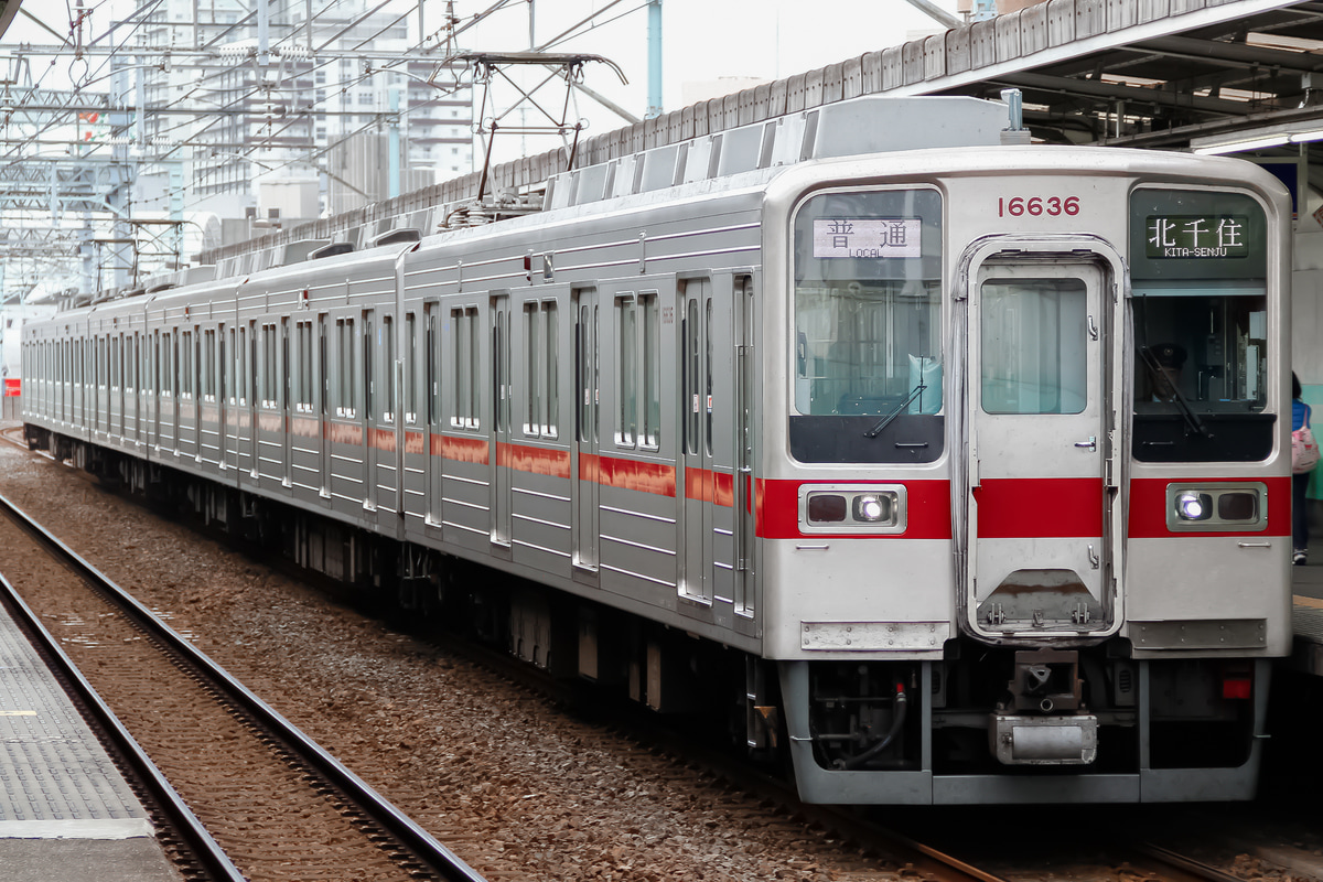 東武鉄道  10030系 11636F 