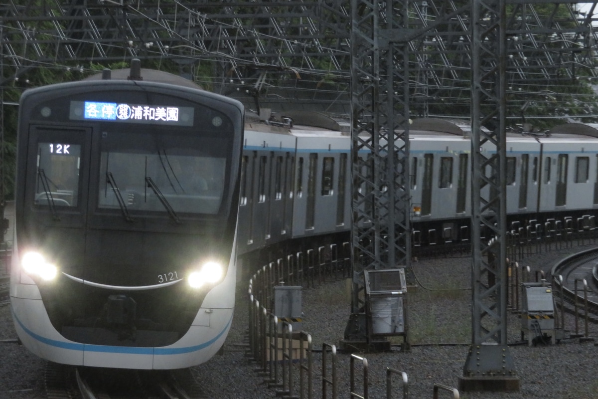 東急電鉄 元住吉検車区 3020系 3121F