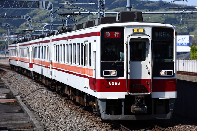 6050系6168Fを栃木駅で撮影した写真