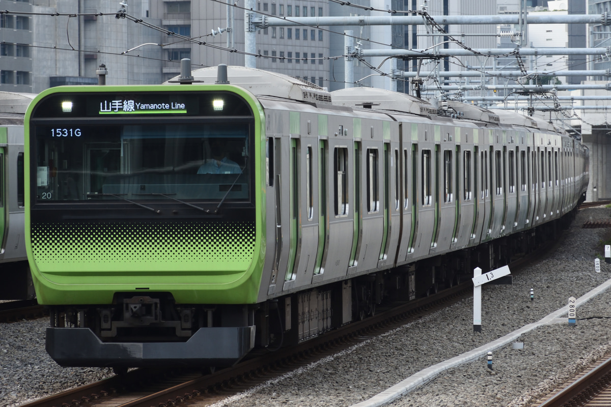 JR東日本  E235系 トウ20編成