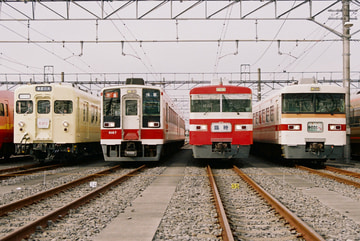 東武鉄道  8000系 8111F
